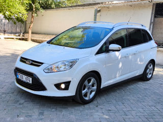 Ford Grand C-MAX foto 1