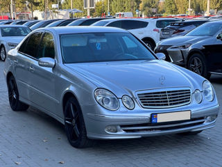 Mercedes E-Class foto 3