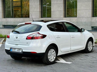 Renault Megane foto 4