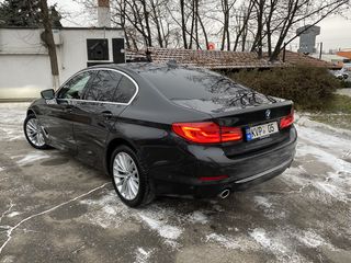 BMW 5 Series foto 10