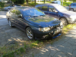 Toyota Carina foto 5