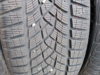 225 55 R16 Goodyear Ultra Grip foto 4