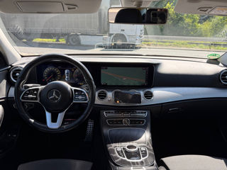 Mercedes E-Class foto 6