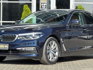 BMW 5 Series foto 1