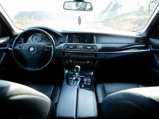 BMW 5 Series foto 6