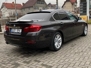 BMW 5 Series foto 4