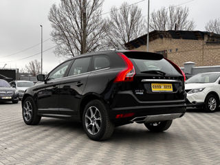 Volvo XC60 foto 3