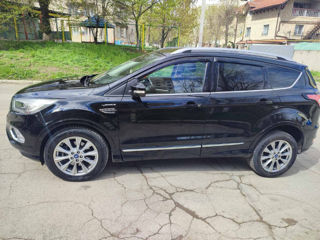 Ford Kuga foto 6