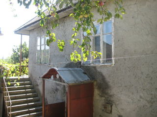 Se vinde casă în Grătiești, preț negociabil. foto 1