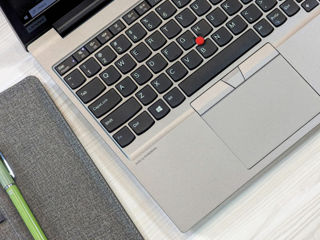 Lenovo ThinkPad E15 IPS (Core i7 10510u/16Gb DDR4/512Gb SSD/15.6" FHD IPS) foto 8