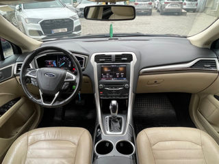 Ford Fusion foto 7