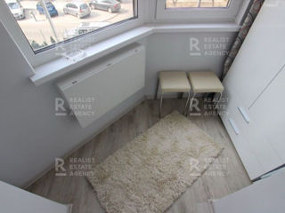 Apartament cu 2 camere, 82 m², Centru, Chișinău foto 5