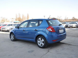 KIA Ceed foto 4