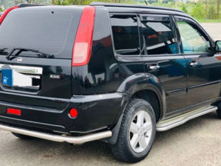 Nissan X-Trail foto 7