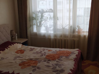 Apartament cu 2 camere, 50 m², Botanica, Chișinău foto 2