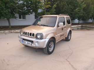 Suzuki Jimny foto 1