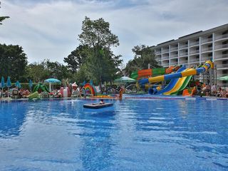 Prestige Hotel and Aquapark  4*.Золотые Пески.Двое детей до 13 лет бесплатно!!!