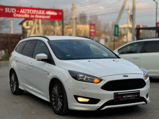 Ford Focus foto 3