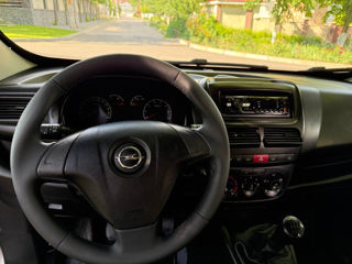 Opel Combo фото 4