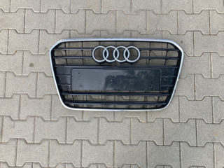 Grila / Решетка Audi A6 foto 1