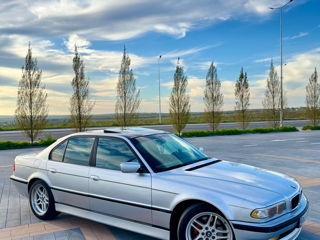 BMW 7 Series foto 5