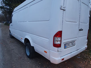 Mercedes Sprinter foto 2