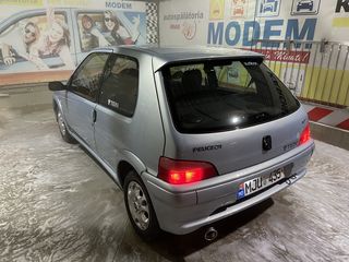 Peugeot 106 foto 2