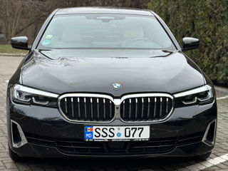 BMW 5 Series foto 2