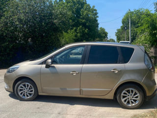 Renault Scenic foto 6