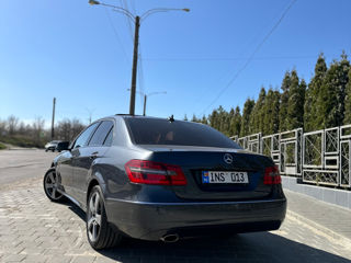 Mercedes E-Class фото 2