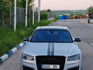 Audi S8 foto 3