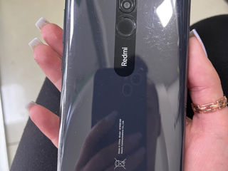 Xiaomi Redmi 8 3 ГБ/ 32 ГБ/ Dual SIM/ Черный