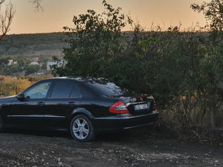 Mercedes E-Class foto 3