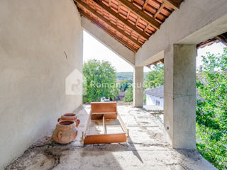 Vânzare casă spațioasă în centrul satului Cojusna! 360 mp+16 ari! foto 16