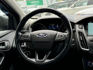 Ford Focus foto 11