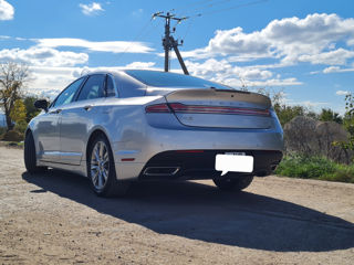 Lincoln MKZ foto 2