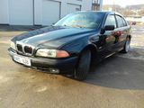 BMW 5 Series foto 6