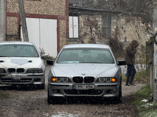 BMW 5 Series foto 5