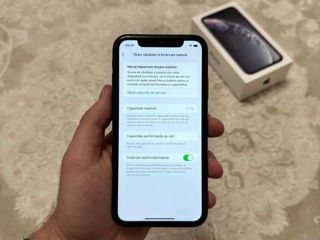 iPhone XR 64GB Black foto 9