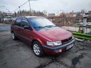 Mitsubishi Space Wagon