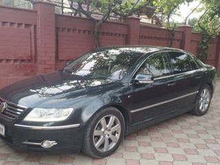 Volkswagen Phaeton foto 4