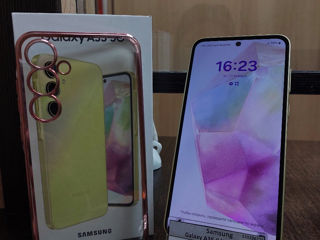 Samsung Galaxy A35 8/256 Gb - 4690 lei foto 2