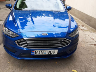 Ford Fusion foto 3