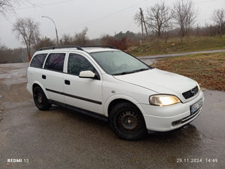 Opel Astra foto 2