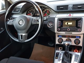 Volkswagen Passat foto 6