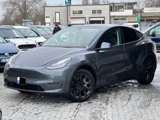 Tesla Model Y foto 4