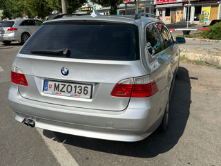 BMW 5 Series foto 5