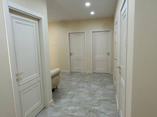 Apartament cu 3 camere, 81 m², Centru, Chișinău foto 8