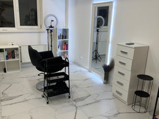 Hair studio arendă