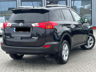 Toyota Rav 4 foto 4